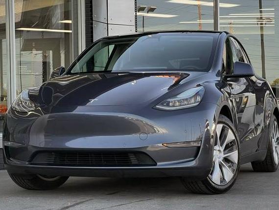 TESLA MODEL Y 2020 5YJYGDEE5LF047878 image TESLA MODEL Y 2020 5YJYGDEE5LF047878 image